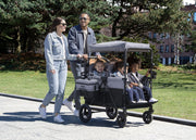 Carrito-Paseador Jeep Wrangler Deluxe para 4 Niños – Capota Desmontable, Bolsa Térmica, Asientos Modulares, Almacenamiento XXL, Ruedas Antipinchazos, Manillares Ajustables