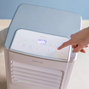 Cecotec Aire Acondicionado Portátil con Mando a Distancia ForceClima 7100. 7000 BTU, Bajo Consumo, Pantalla LED, 4 Modos, 2 Velocidades, Cobertura 15-20m2