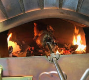 AzJardin- HORNO DE LEÑA MORUNO 100cm- Horno de exterior o interior ideal para asados y pizzas. Puerta hierro zincado. Termómetro instalado en puerta. Fabricado en ladrillo refractario y mortero.